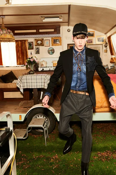 Look 52